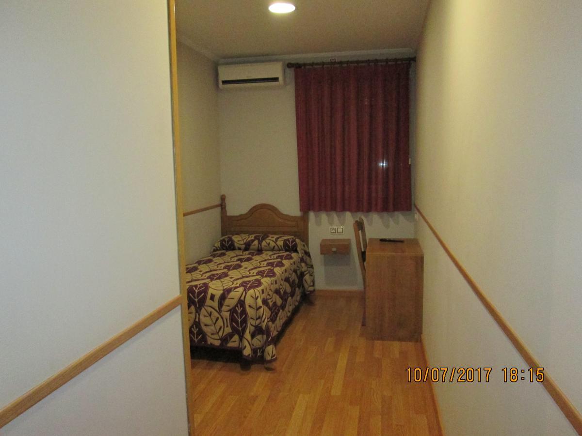 Hostal Banderas Fuensanta de Martos Exterior foto